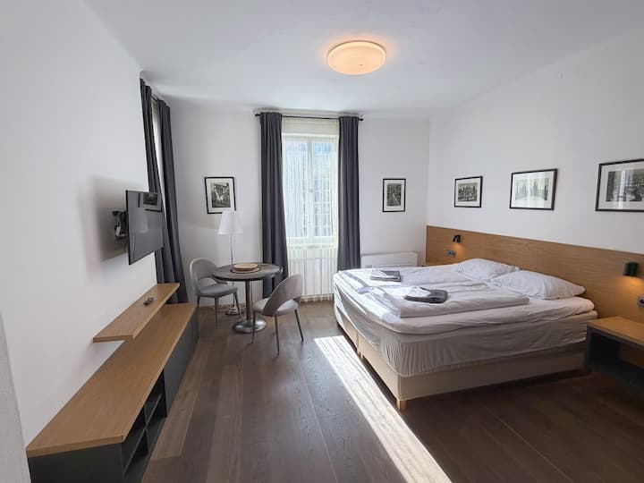 Quiet Cozy Apartment In City Center - Prague