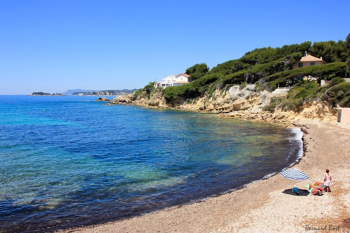 Studio Au Calme à Beaucours  Plages à Pied - Bandol