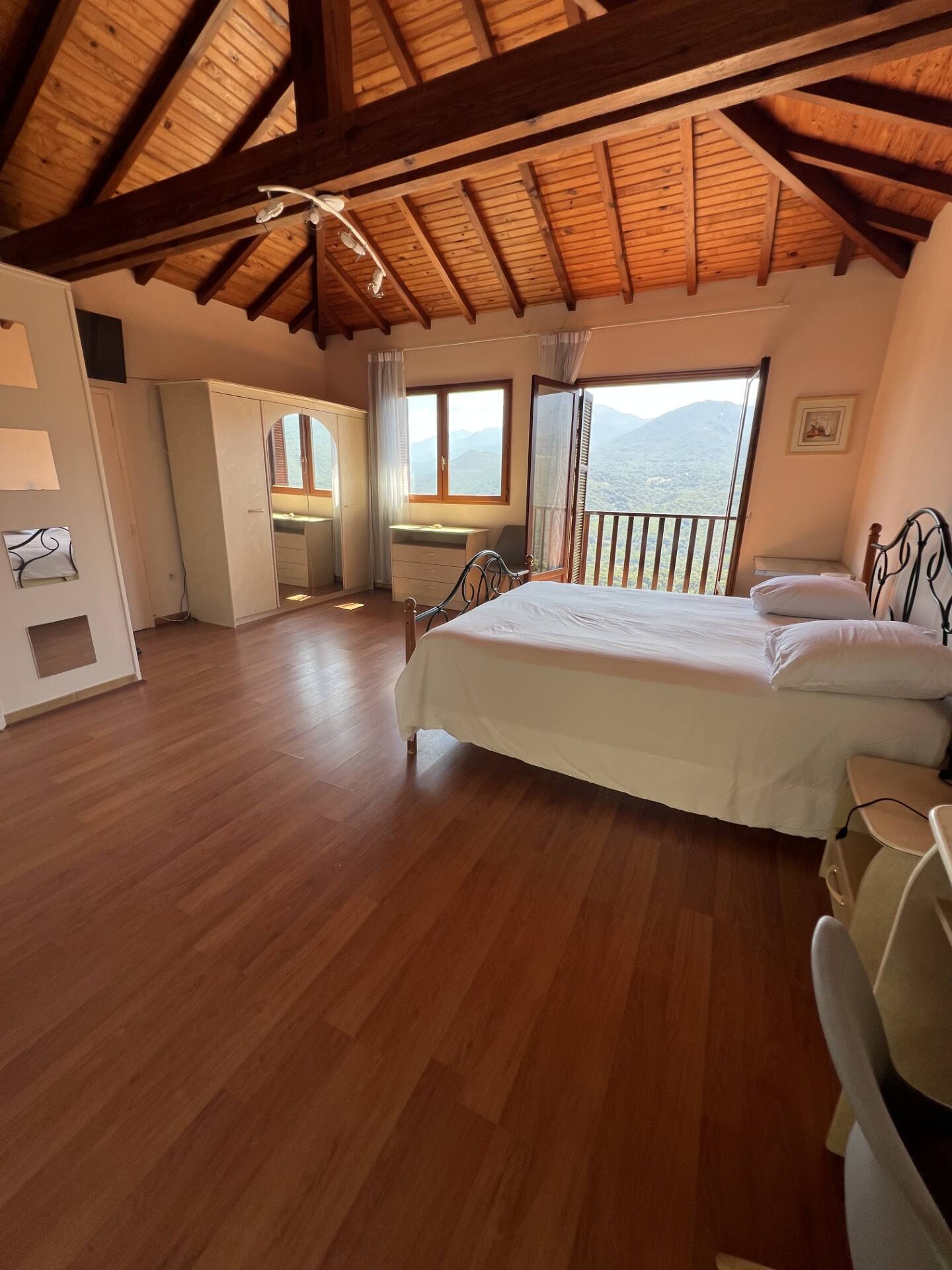 Chambre indépendante avec vue panoramique — Chambre