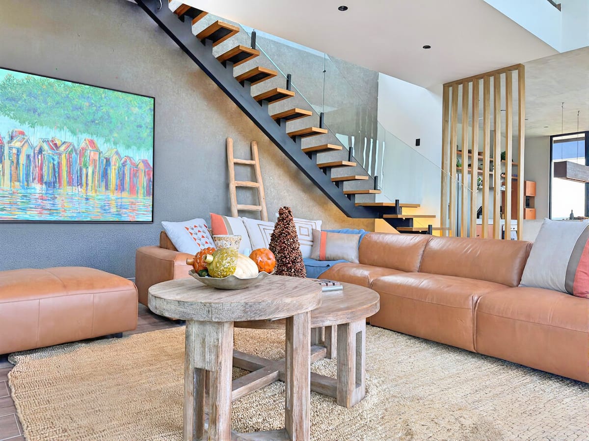 Jarinita Luxury and Rustic Village@ConstanzaHills