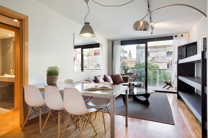 Appartement Lumineux Avec Balcon -Familles/groupes - Barcelona