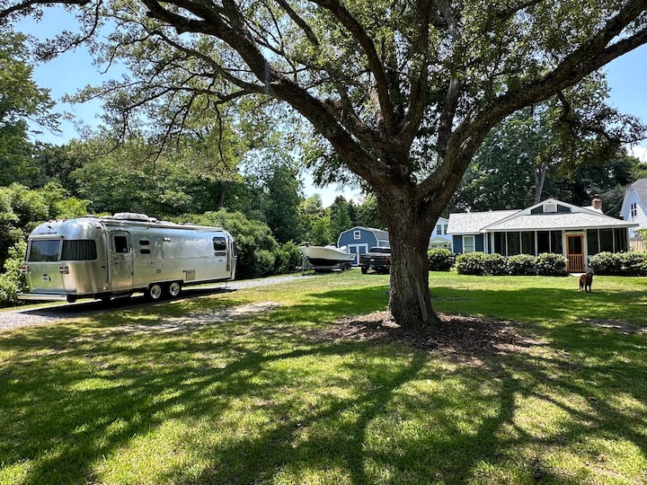Coastal Airstream Escape - Charleston, SC