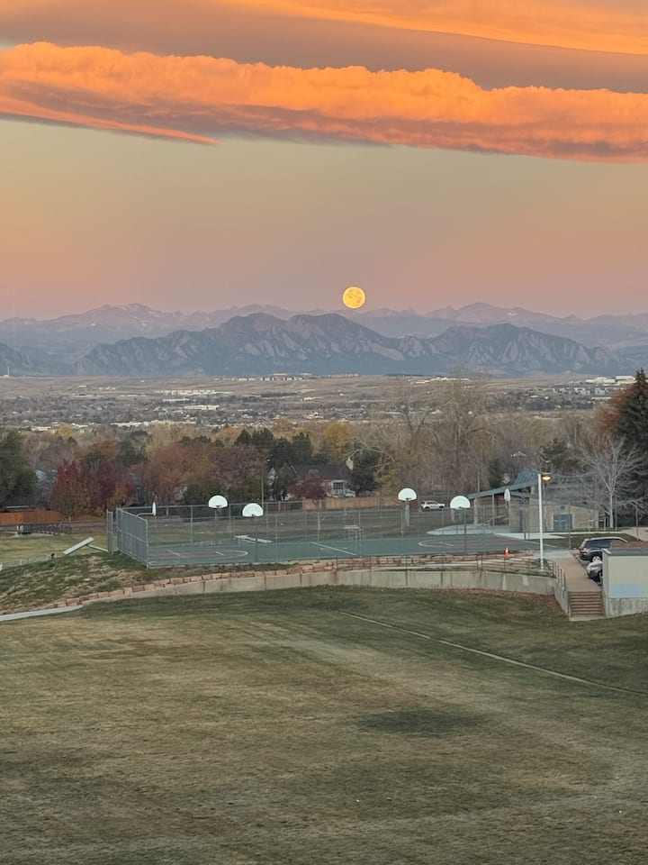 End Unit With Stunning Mountain Views & Patios - Westminster, CO