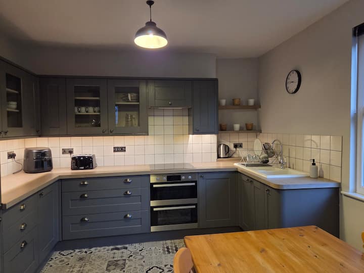 Spacious Harbour Home In Ilfracombe - Woolacombe