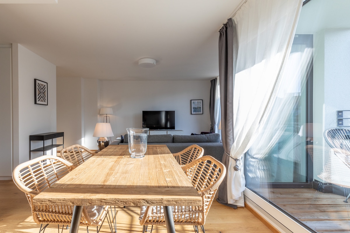 2 bedroom apartment with balcony in the center of Munich