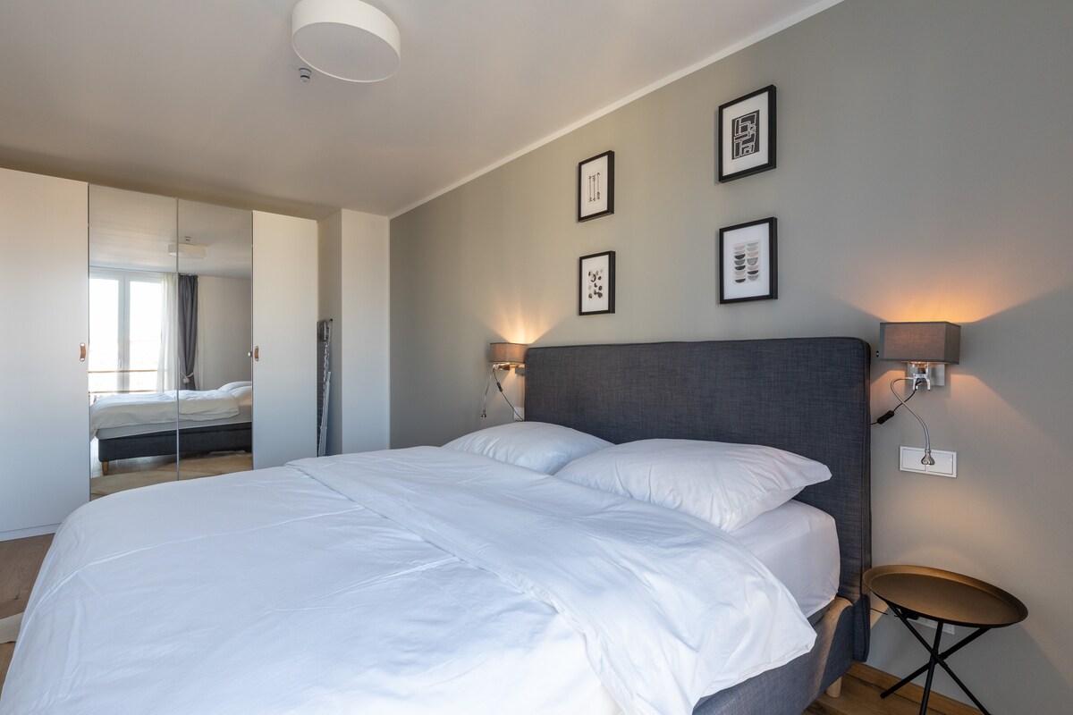 2 bedroom apartment with balcony in the center of Munich