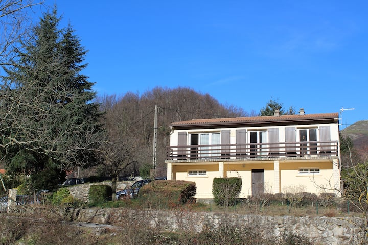 Maison Près De La Rivière Baignade - Thueyts