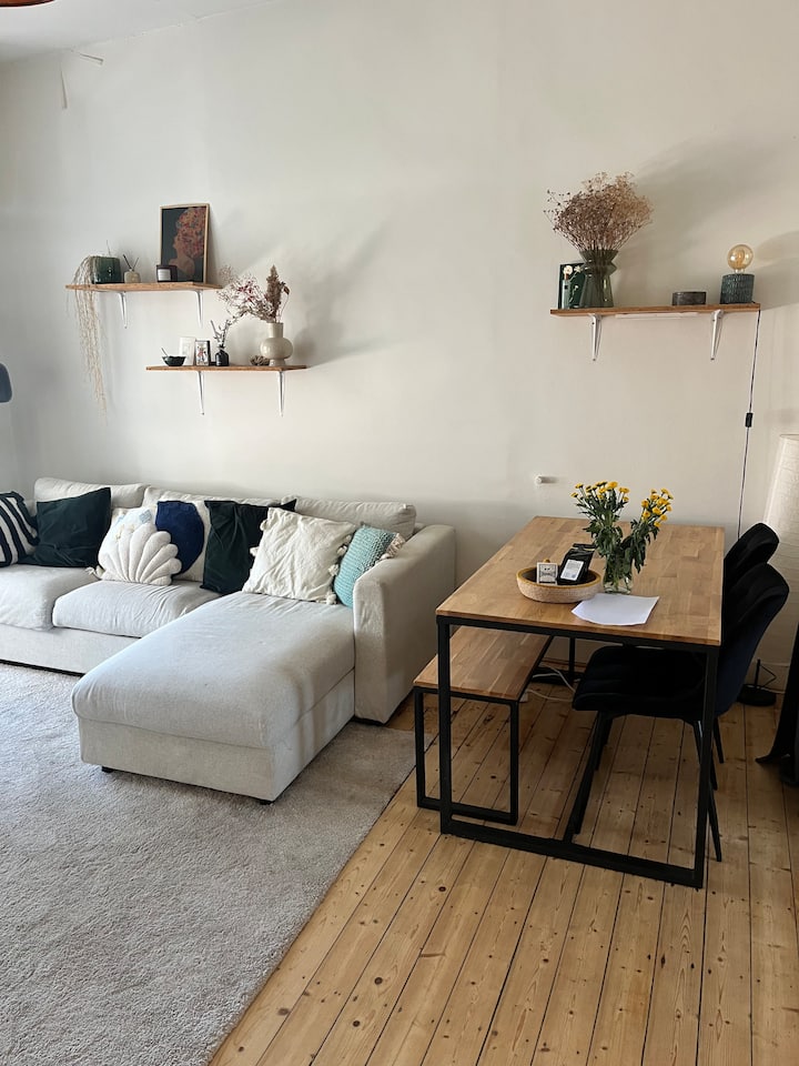 Appartement Une Chambre Très Lumineux - Etterbeek