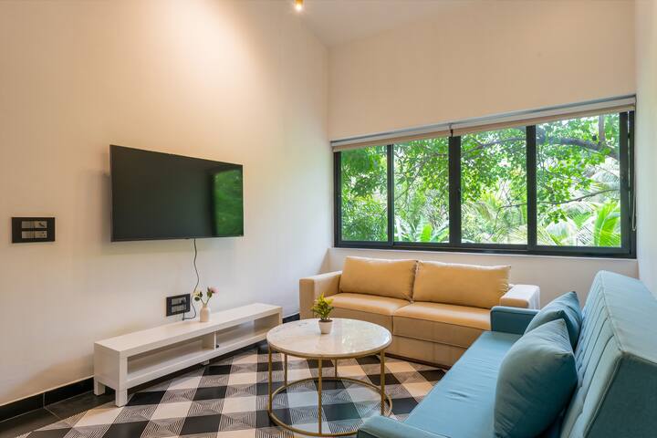 Living room image 4