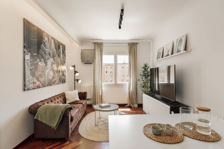 Paz 1 - Bright And Cozy Apartment Near Sagrada Fam - Barcelona