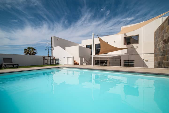 Luxury 5 Bedroom, 3 Bathroom Villa In Playa Blanca - Playa Blanca, Las Palmas, España