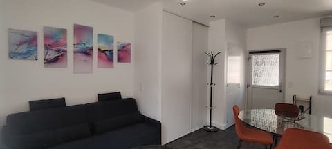 Successful Airbnb property: Studio Prélude in Dole
