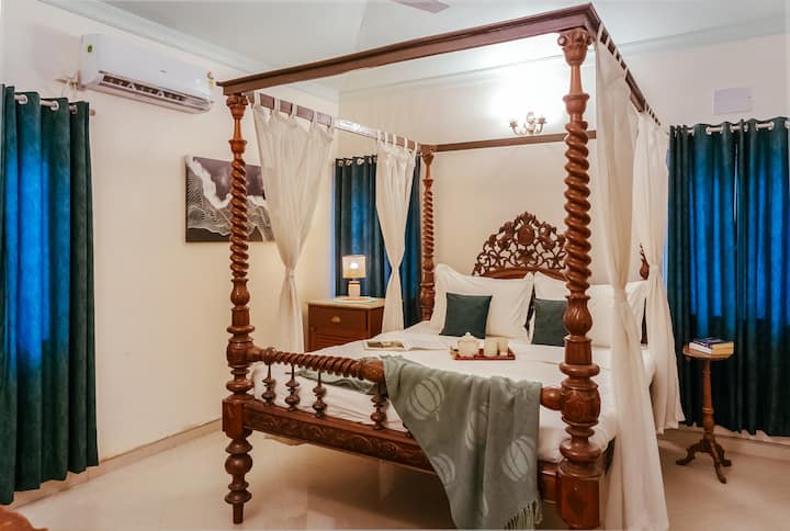Bedroom 1 image 1