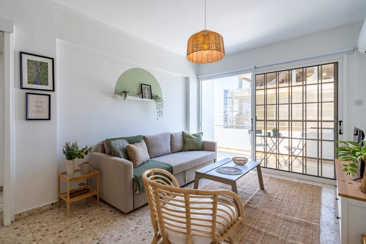 Blossom 1-bedroom Apartment In Larnaca - 라르나카
