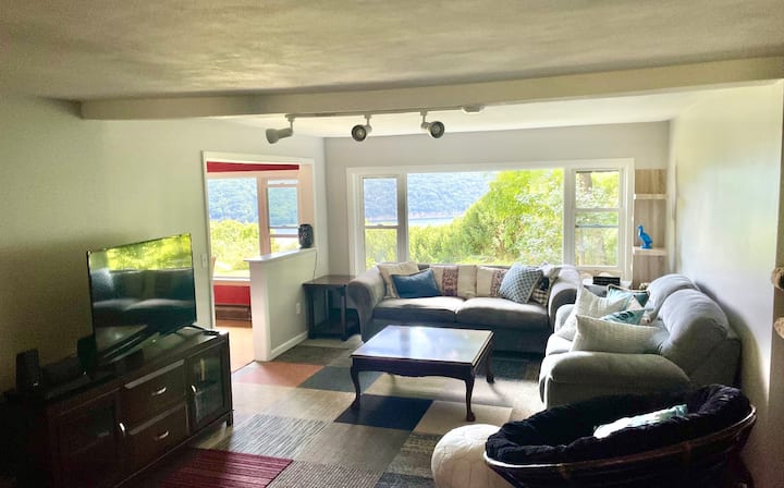 Cozy Secluded Villa-south Skaneateles-hot Tub - Skaneateles Lake, NY