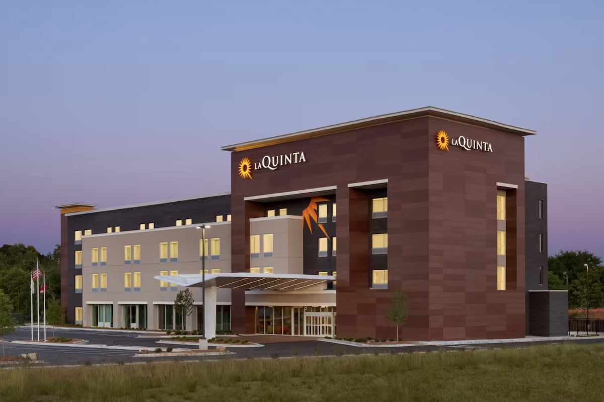 La Quinta Braselton | Business King | Pet Friendly