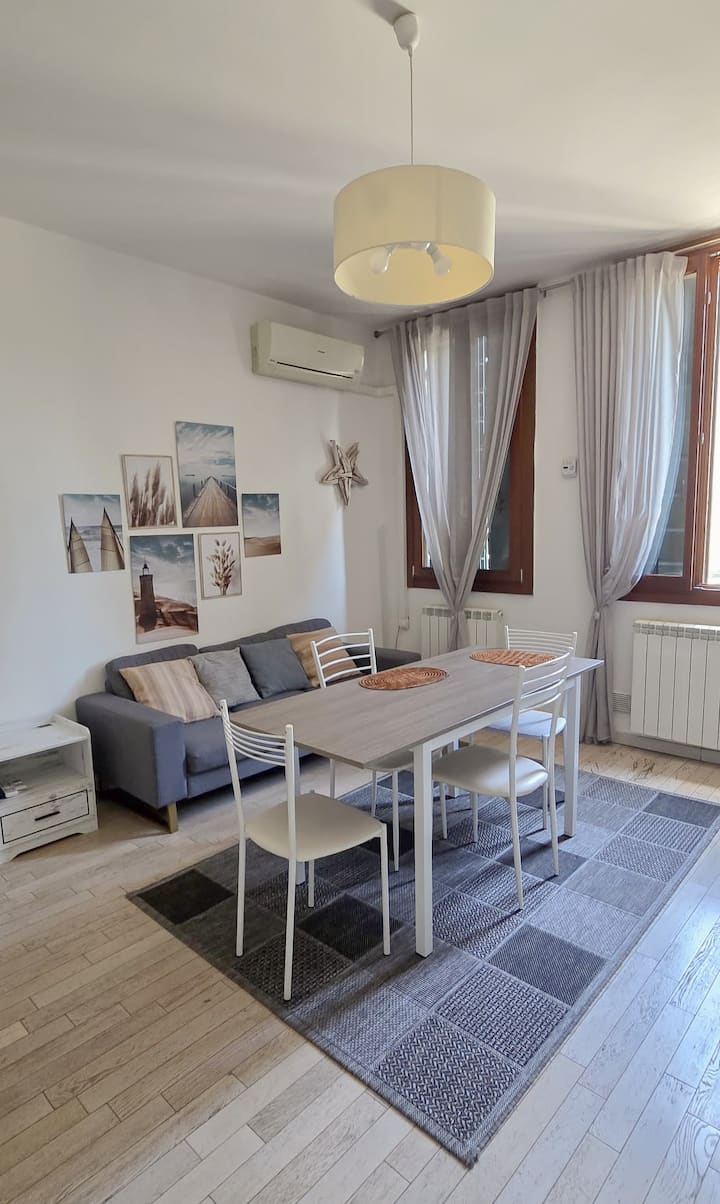 Casa Ambra, Appartamento Luminoso E Tranquillo - Mestre