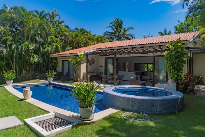 Punta Mita Luxe Villa ~ Pool ~ Beach ~ Golf - Punta Mita