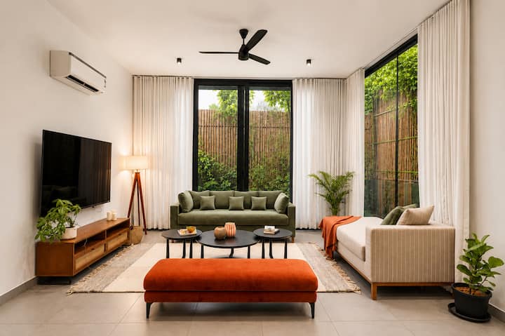 Living room image 3