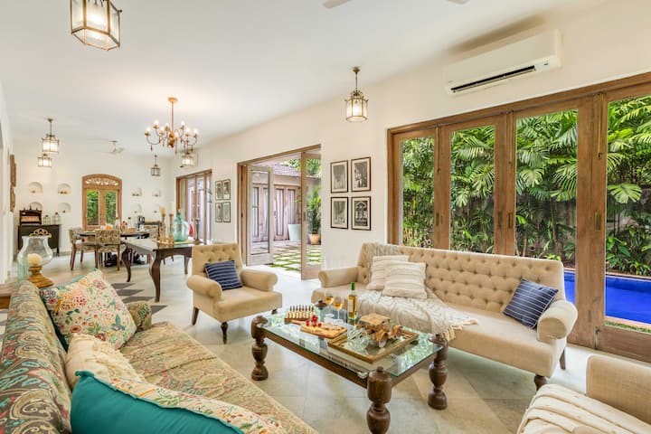 Living room image 2