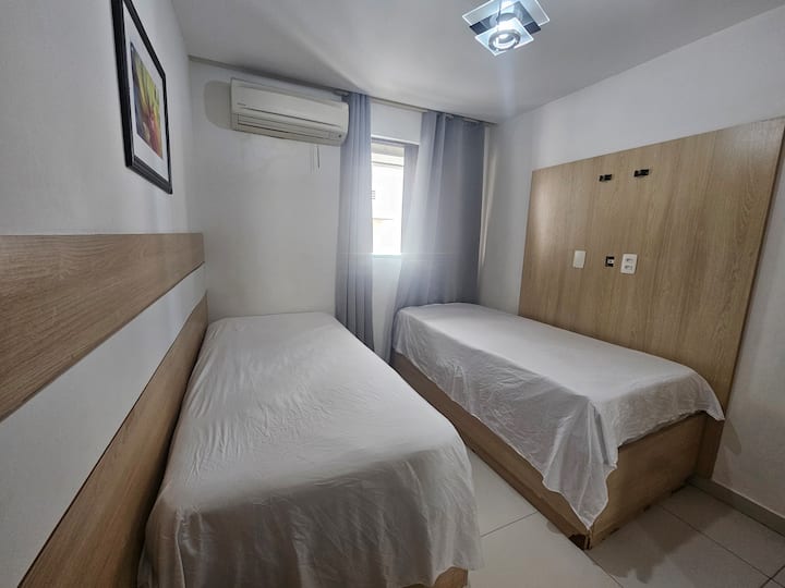 Dhomë gjumi 2