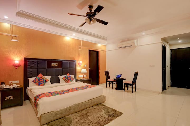 Bedroom 7 image 1