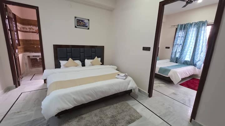2 Bhk Epic Stays - Kangra