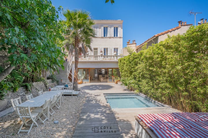 Maison De Maitre En Plein Centre Du 7eme - Marseille