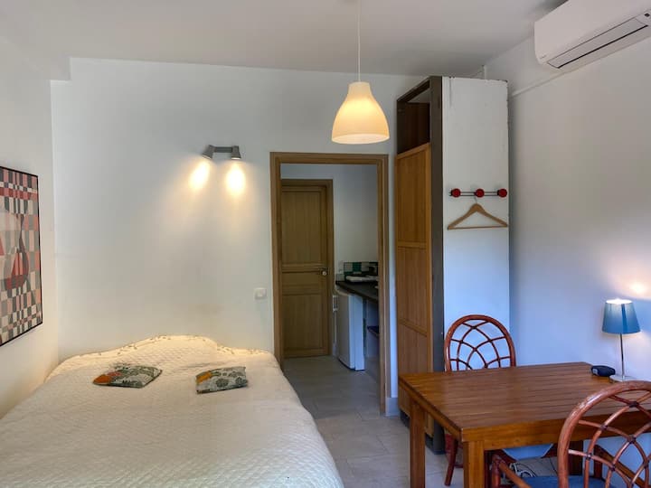 Charming Studio In Mougins - Mougins