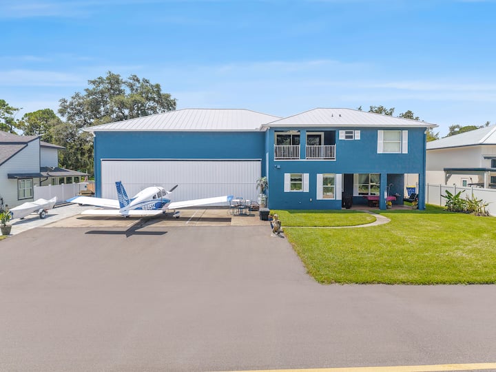 The Flying Mermaid | Home On Massey Airport - Edgewater, FL