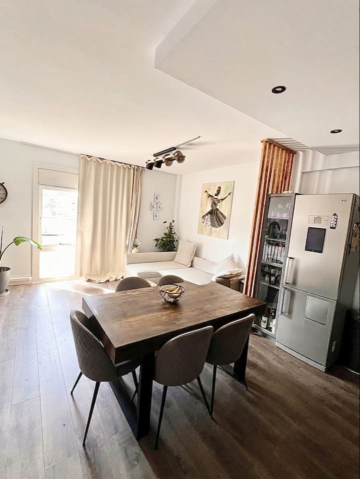 Stunning Bright And Modern Duplex In Zona Franca. - Barcellona