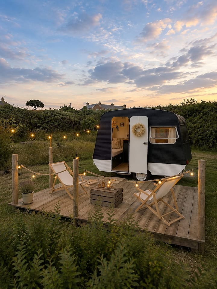 The Painted Lady Boutique Vintage Caravan Retreat - Cornouailles