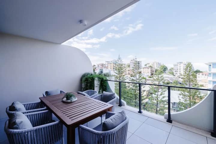 Two Bedroom Apartment - 604 - Coolangatta