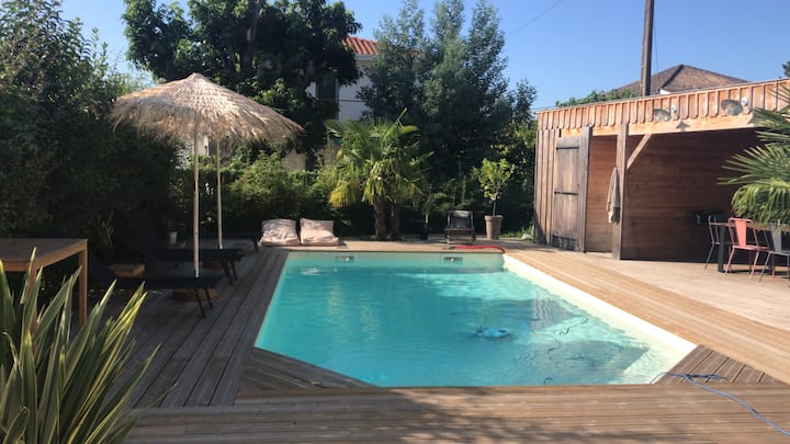 Grande Maison Avec Piscine Et Cuisine Extérieure - Bordeaux