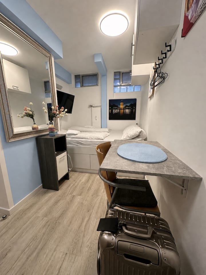 Wohnung Am Hbfx Shopping Mall Stuttgart - Stuttgart