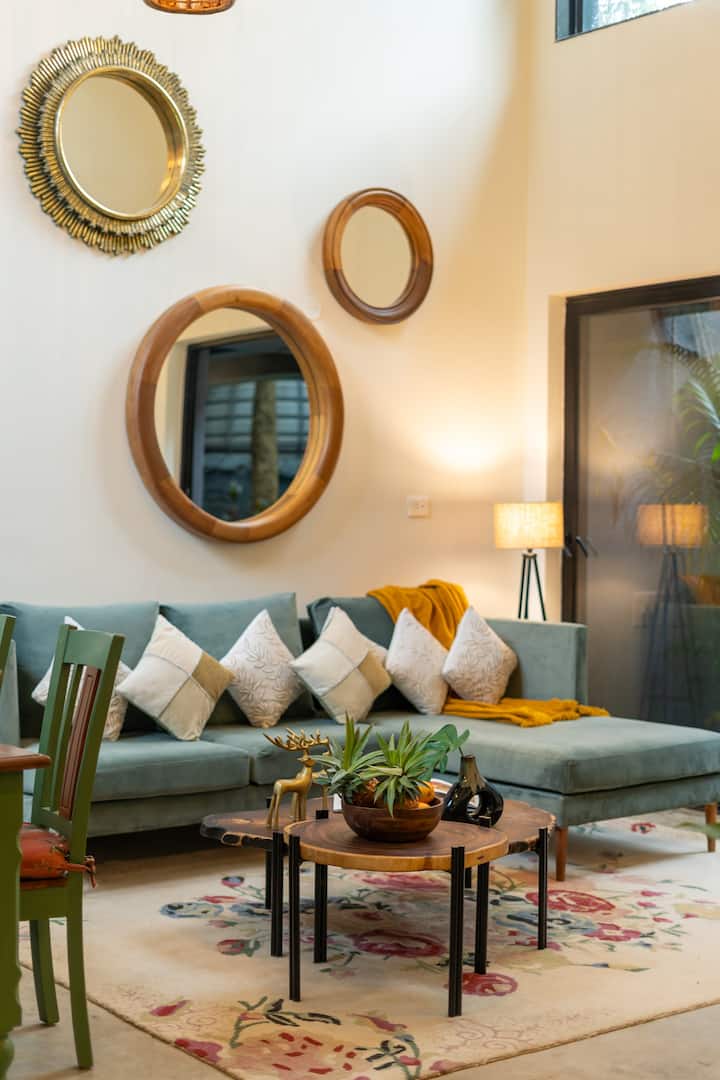 Living room image 5