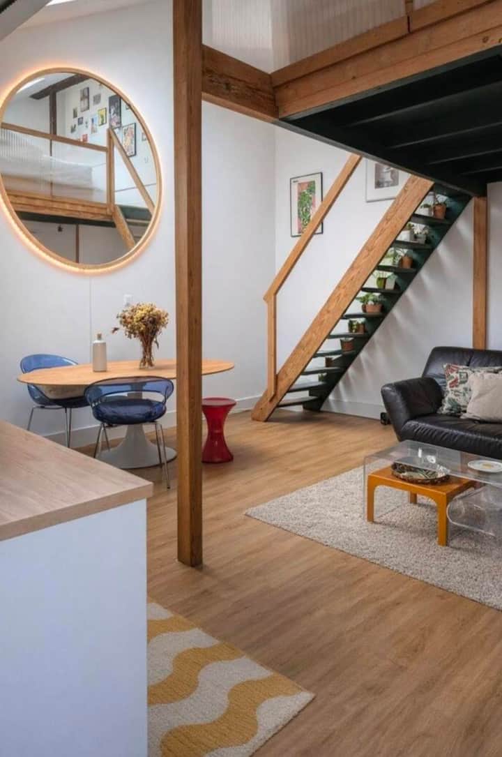Charmant Appartement Rénové Avec Vue Sur Les Toits - Nantes