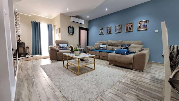 Cozy 3 Bedroom House With Large Terrace & Bbq - Malta