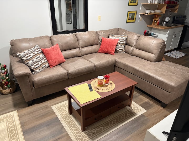 Cozy Private Apartment With Separate Entrance - ロアノーク, VA