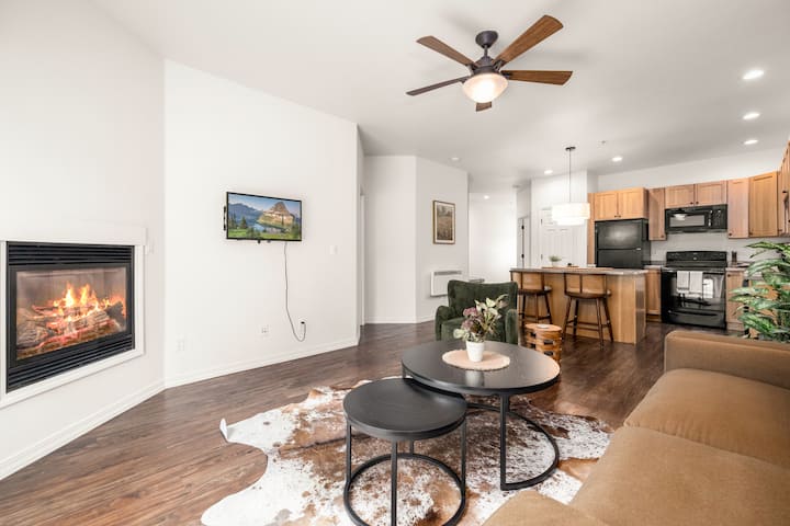 Lower Columbia Landing | 2br Near Glacier - 哥倫比亞瀑布