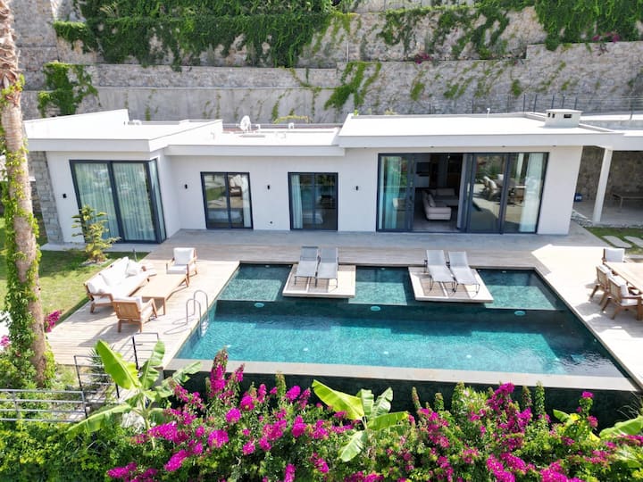 Yalıkavak | 5bedroom | Priv Pool | 5 Min To Marina - Gümüşlük