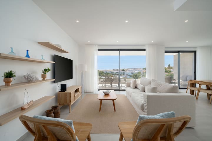 Azura Ocean, Beach & Pool Topfloor 3 Bedrooms - Lagos