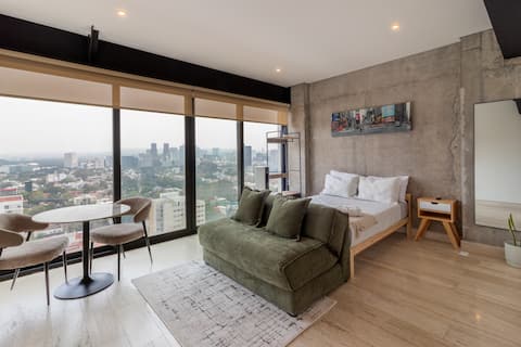 Popular Airbnb listing: Casa Orlando myla near Reforma and Polanco in Verónica Anzures