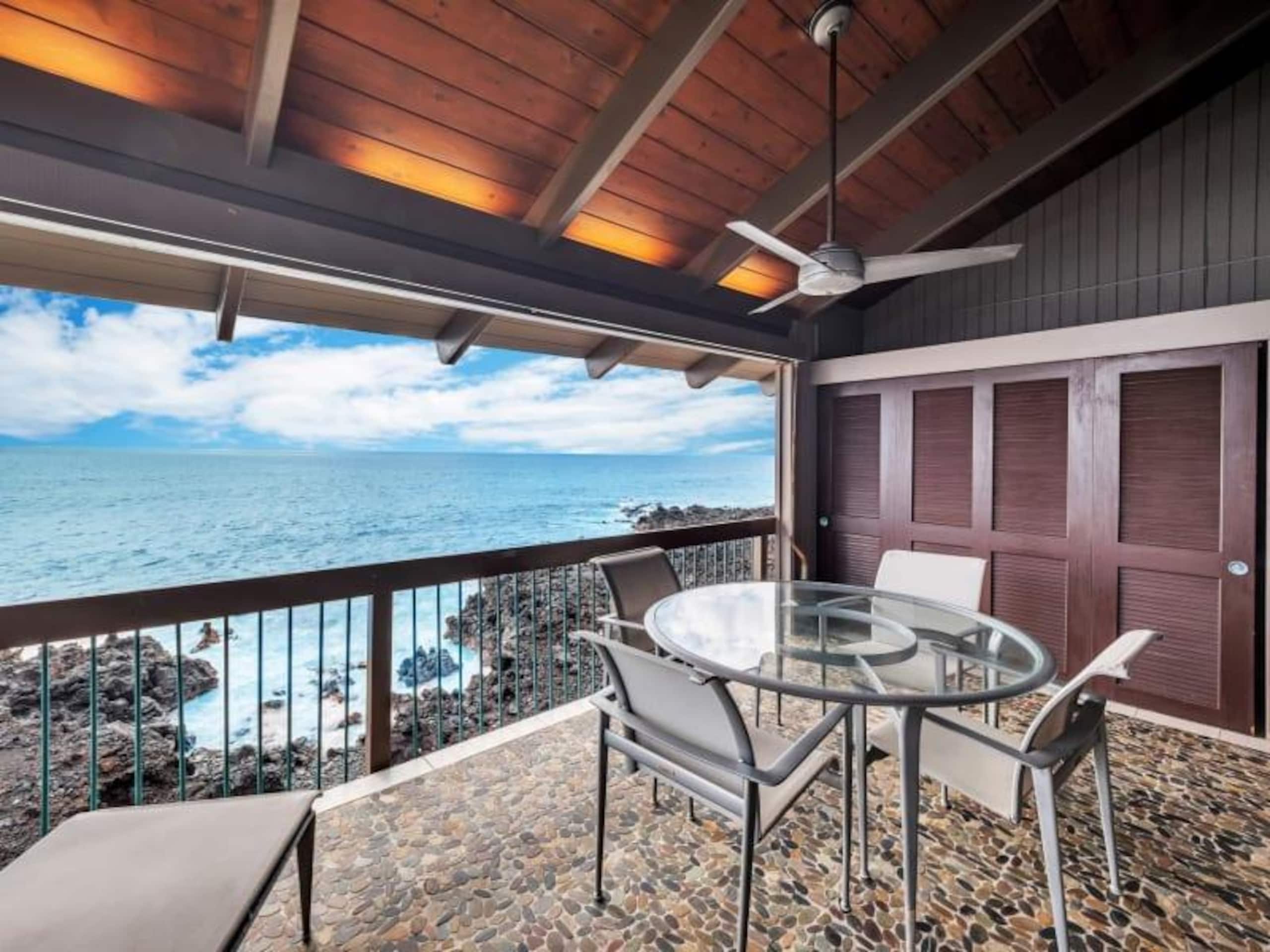 Condo in KAILUA-KONA · ★4.7 · 2 bedrooms · 3 beds · 2 baths - Image 39