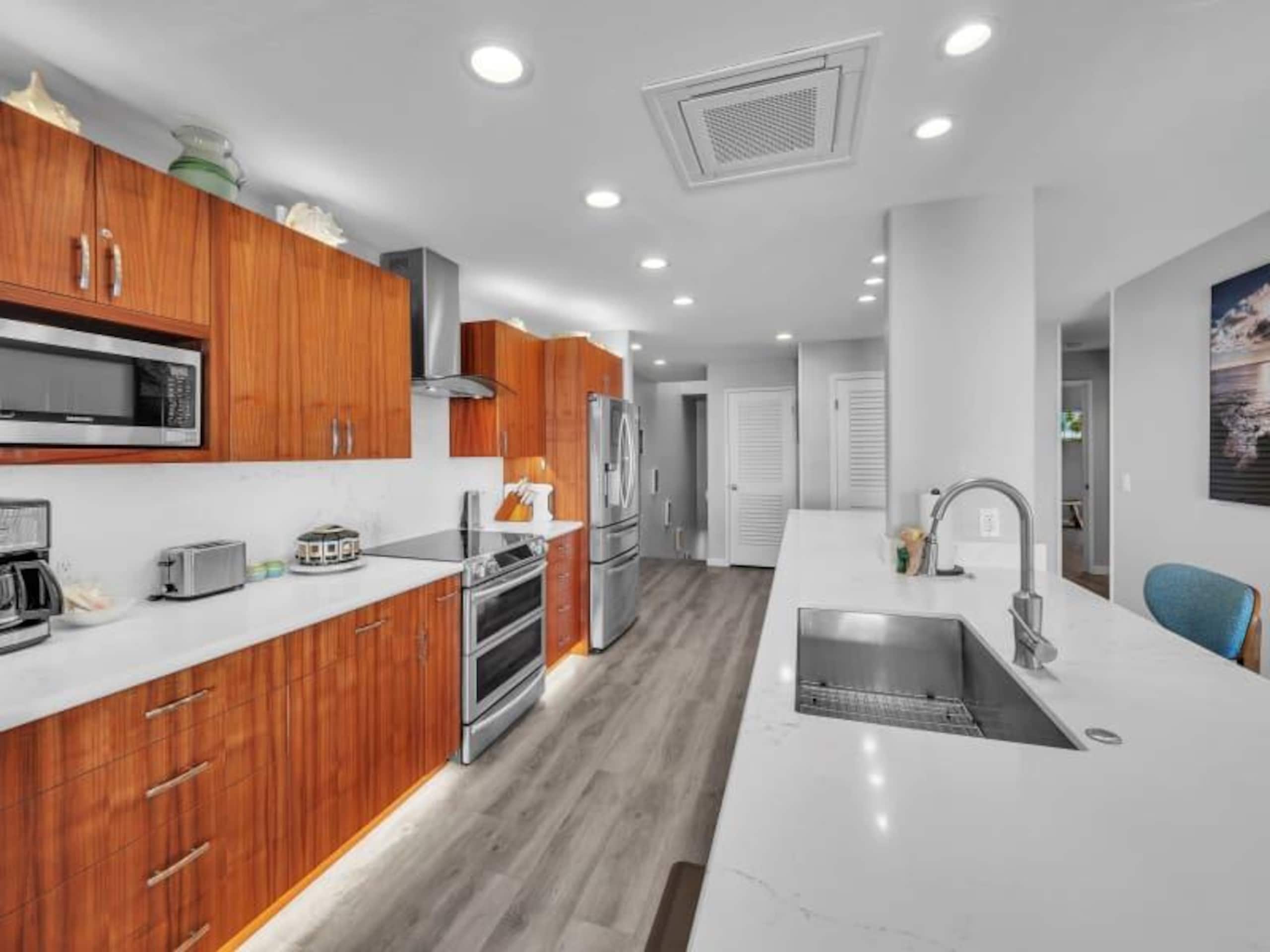Condo in KAILUA-KONA · ★4.7 · 2 bedrooms · 3 beds · 2 baths - Image 50