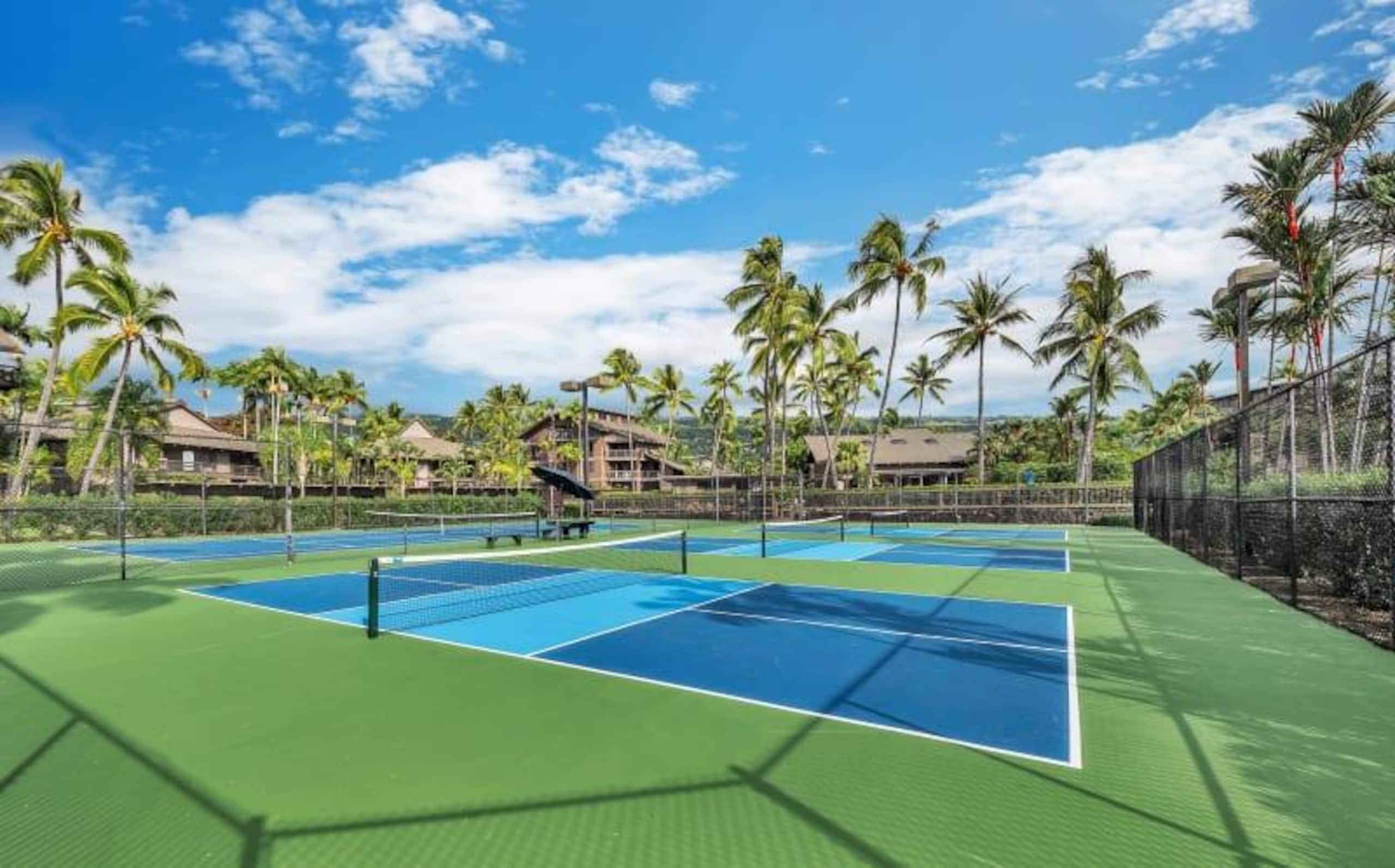 Condo in KAILUA-KONA · ★4.67 · 2 bedrooms · 3 beds · 2 baths - Image 36