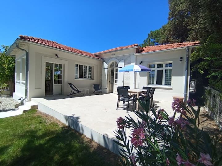 253 - Maison Entièrement Rénovée Avec Jardin à Deu - Soulac-sur-Mer