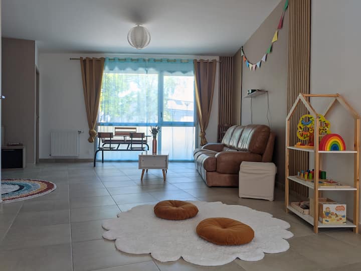 Maison Paradis Pour Enfants Proche Terrabotanica - Angers
