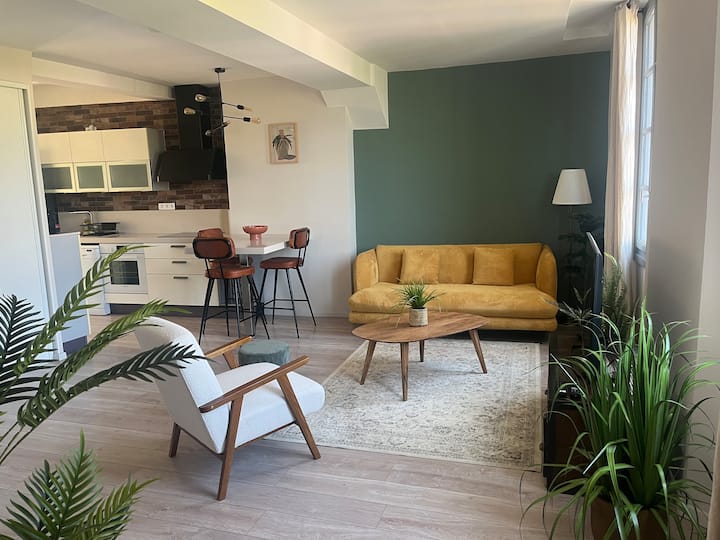 Bel Appartement Dans La Vieille Ville Antibes - Antibes