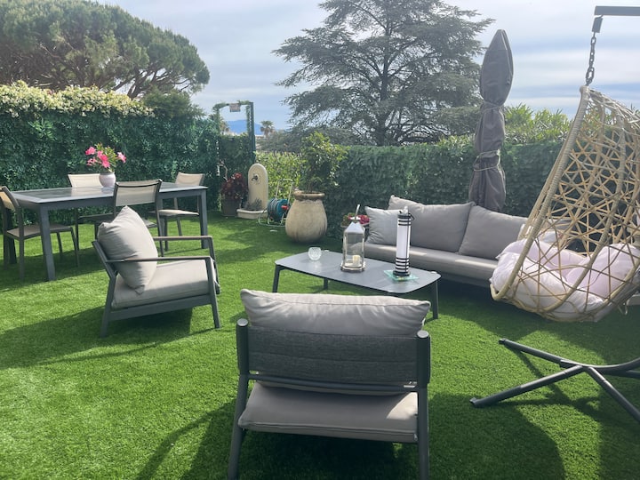 Très Bel Appartement Face à La Mer Terrasse 80 - Alpes-Maritimes
